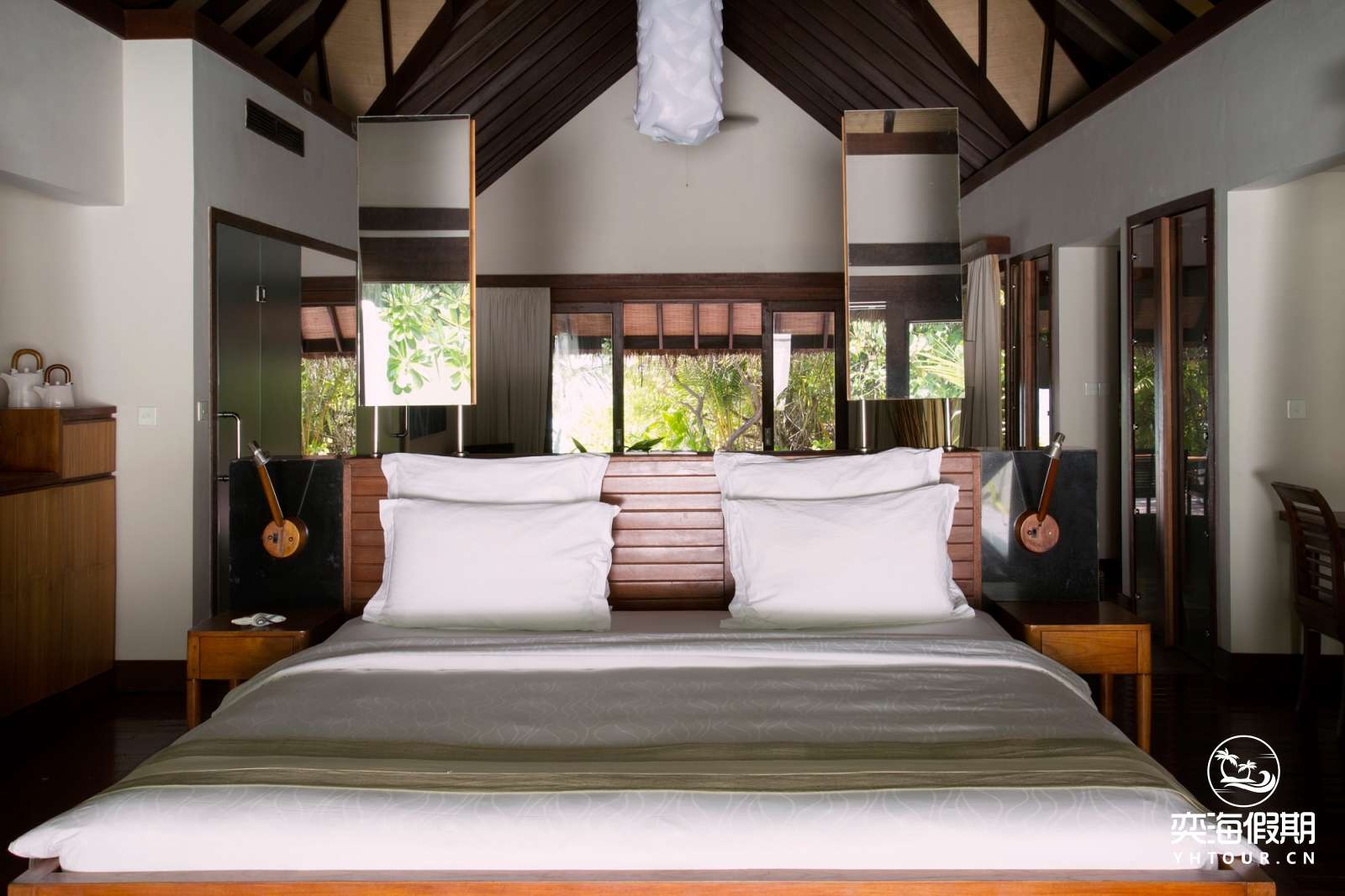 hithi_island_villa6751__large.jpg