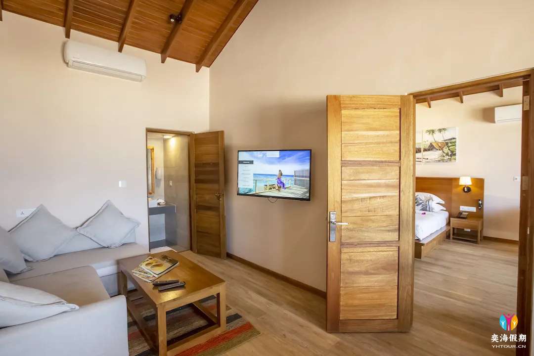 Deluxe Two Bedroom Beach Suites.webp.jpg