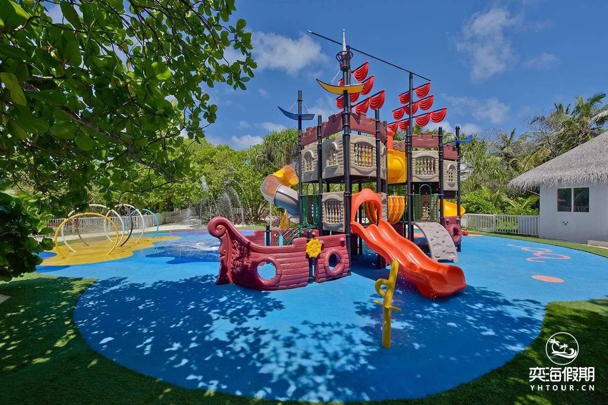Kandima Kids Club (2).jpg