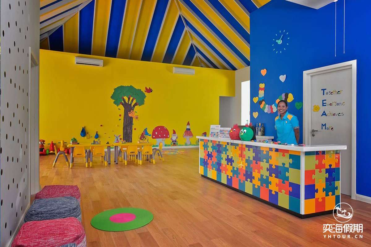 Kandima Kids Club (1).jpg