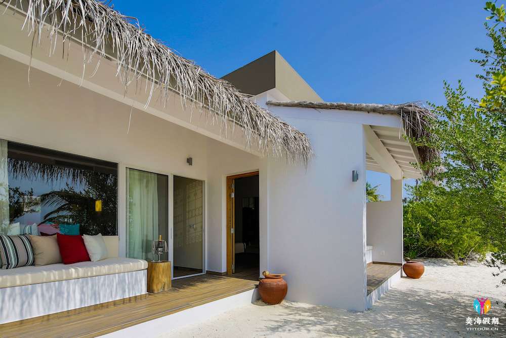 Beach Villa (1).jpg