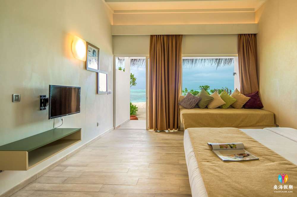 Beach Villa (2).jpg