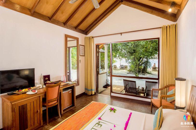 Reethi Sunset Villa (2).jpg