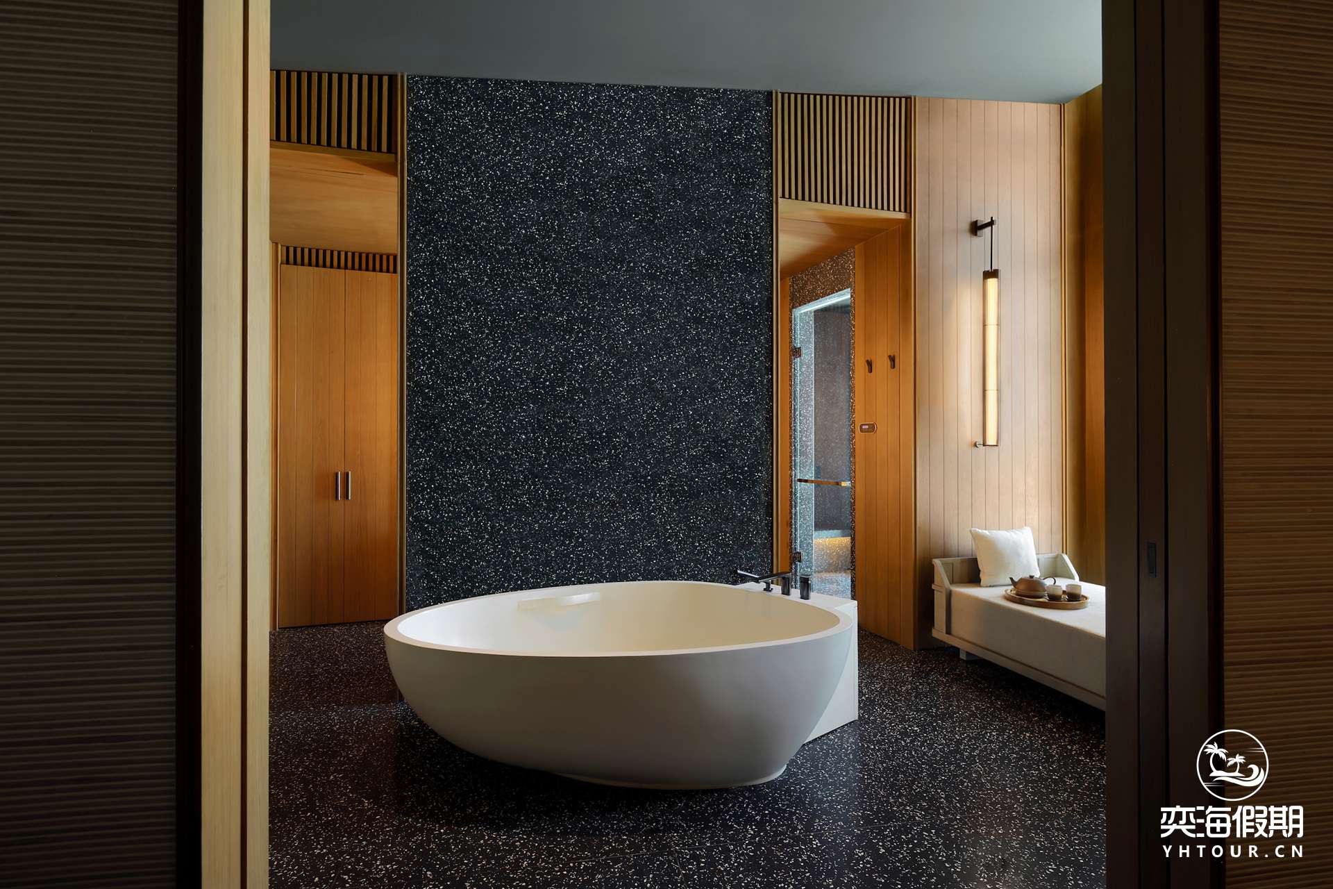 The Ritz-Carlton Maldives, Fari Islands - Spa Suite 1.jpg
