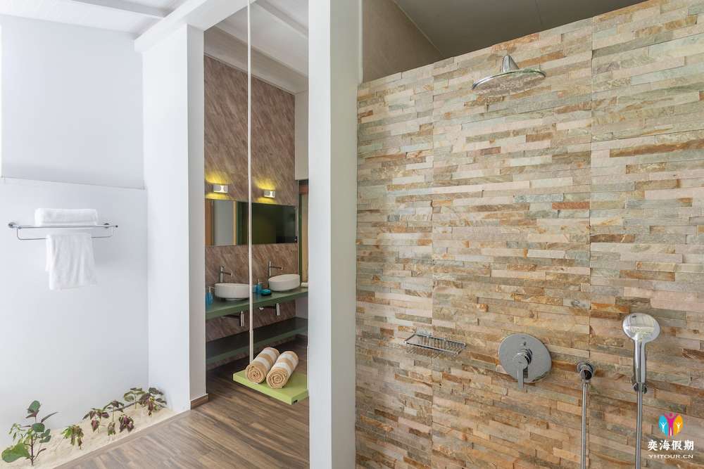 Beach Villa.jpg