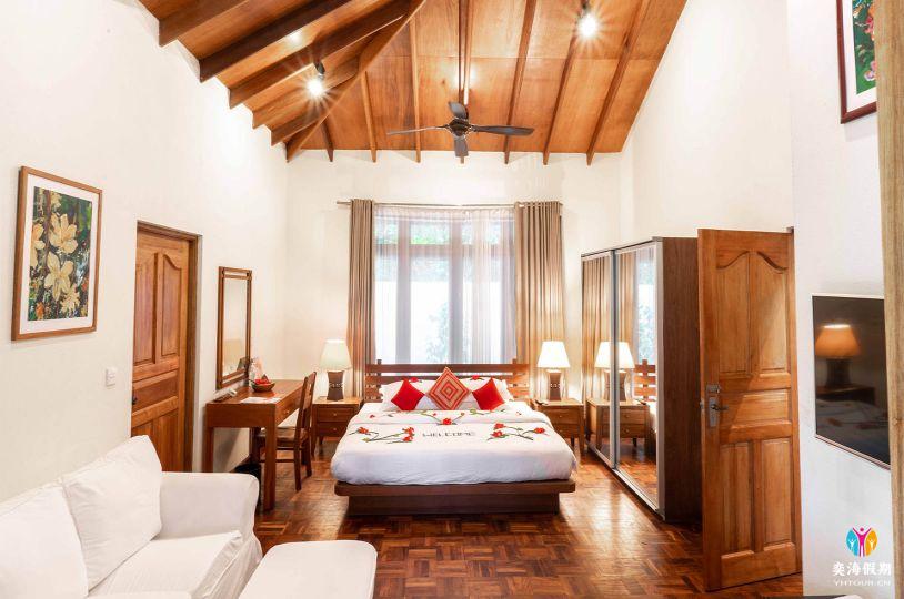 Reethi Suite (4).jpg