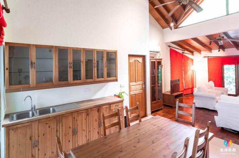 Reethi Suite (8).jpg