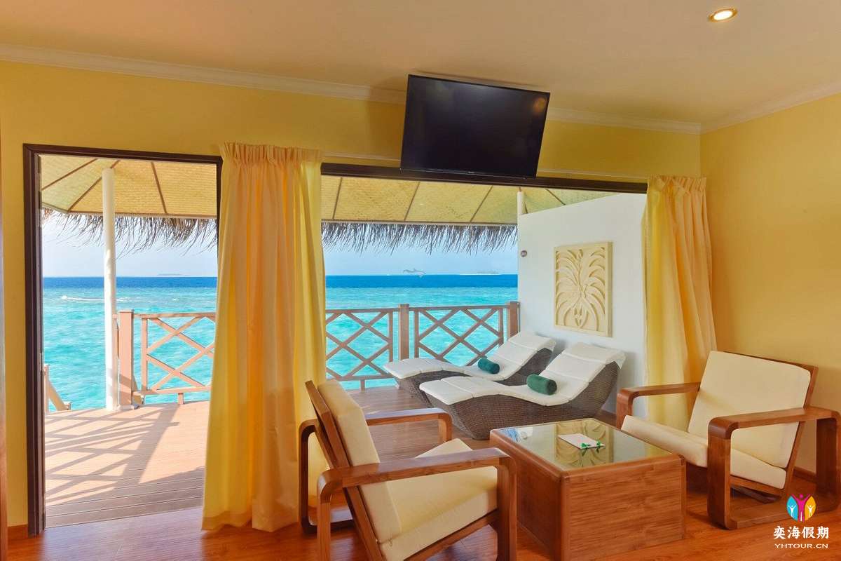 water-bungalow.jpg