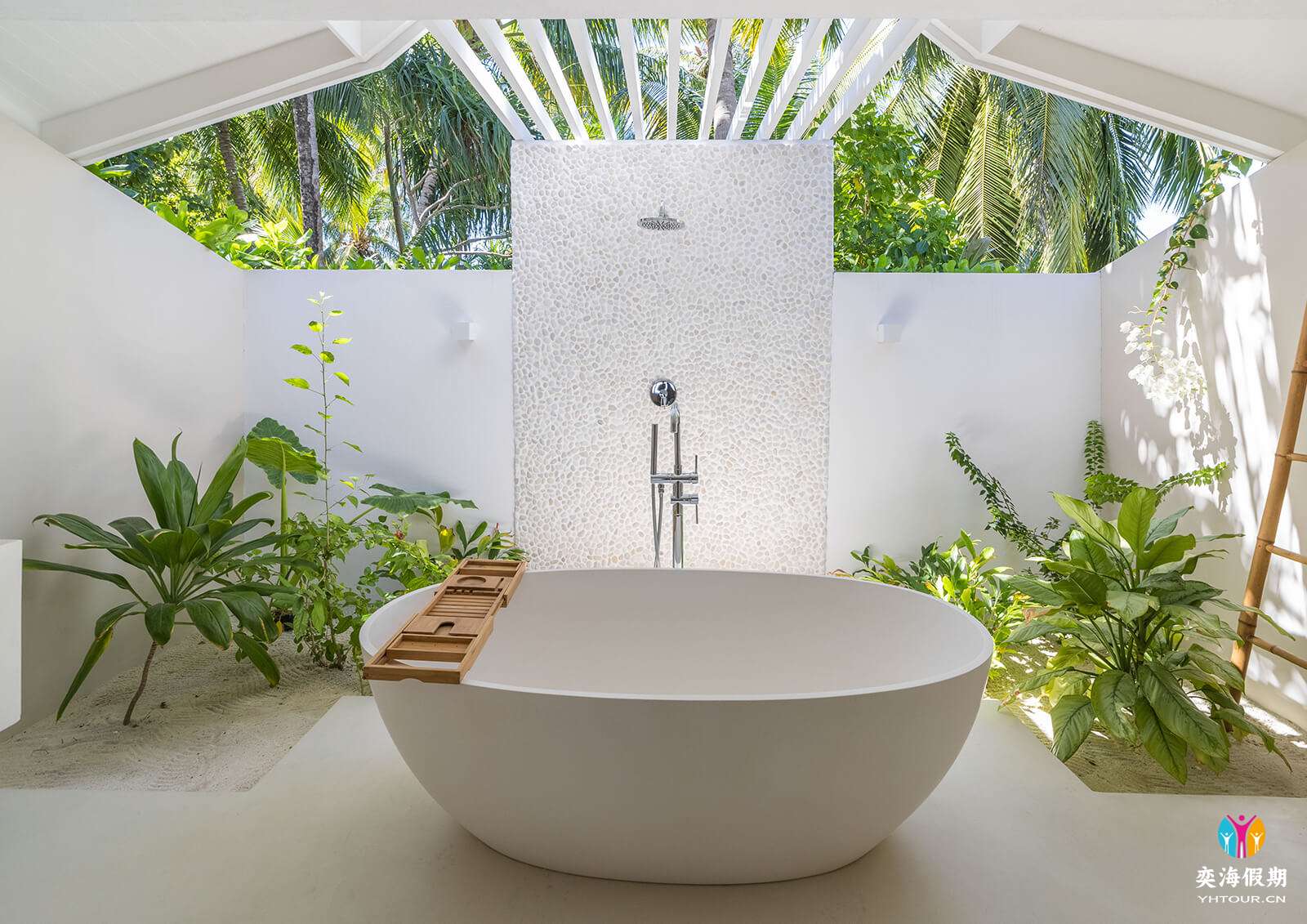Beach_villa_img_4.jpg