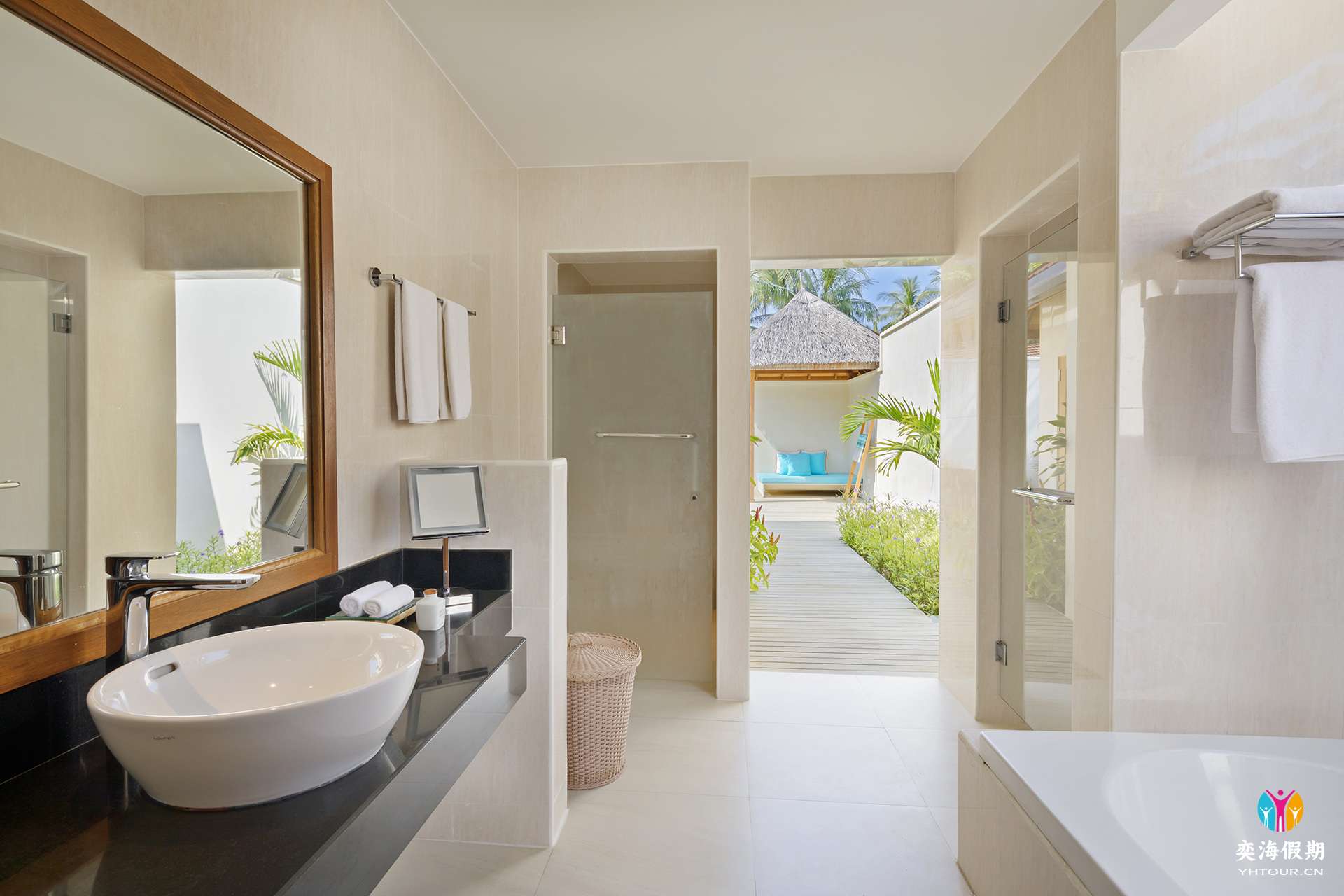 Deluxe Pool Villa4.jpg