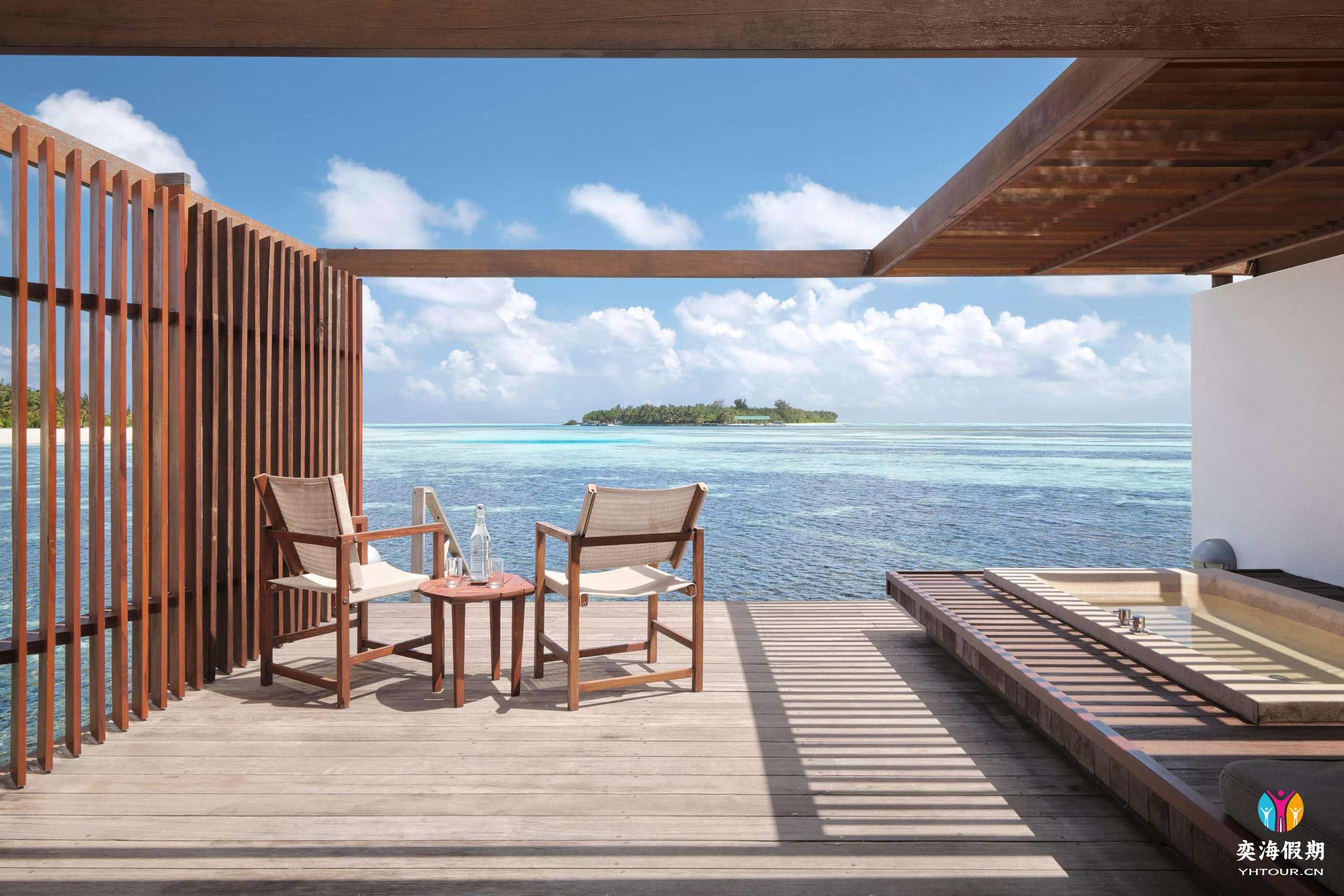 Villa Nautica - Water Villa - Veranda - Large.jpg