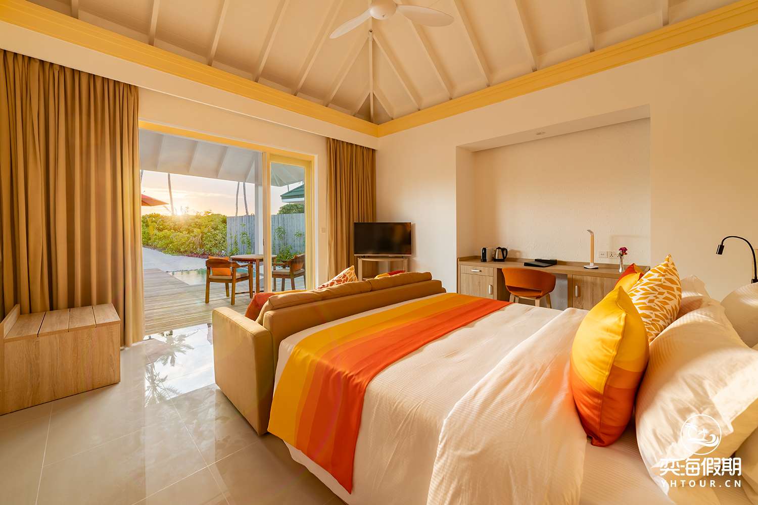 POOL BEACH VILLA3.jpg