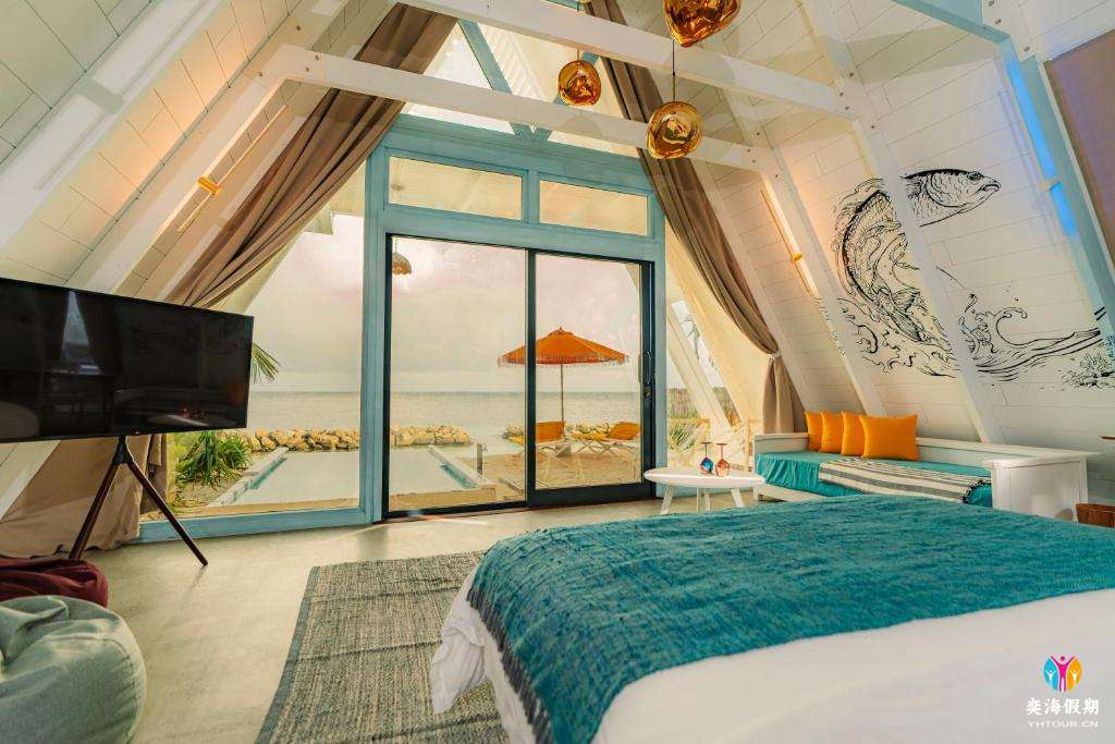 Bodu Haruge Beach Villa (1).jpg