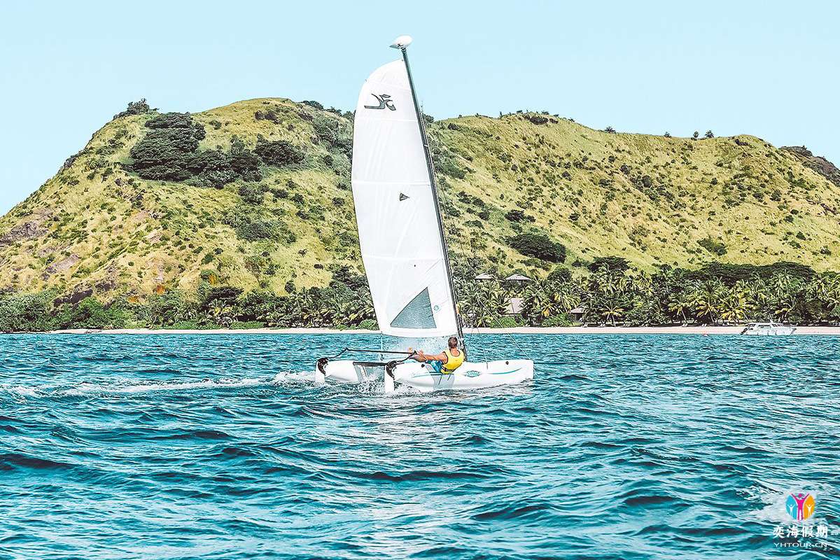 vomo island resort water sports (2).jpg