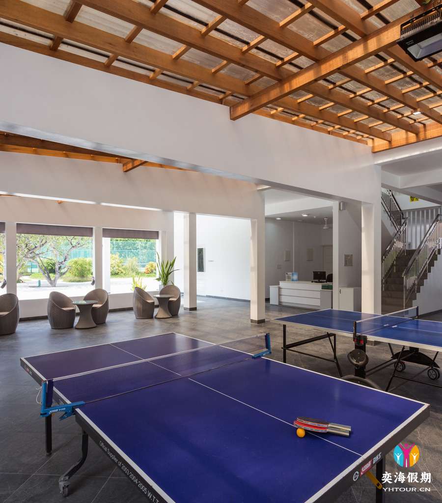 Clubhouse4.jpg