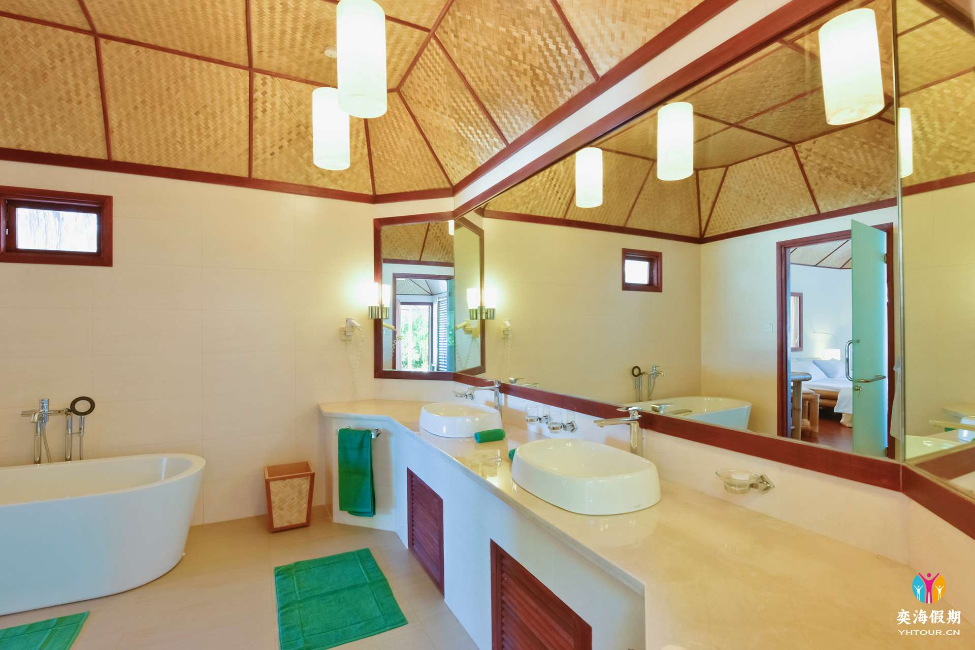 Beach Bungalow3.jpeg