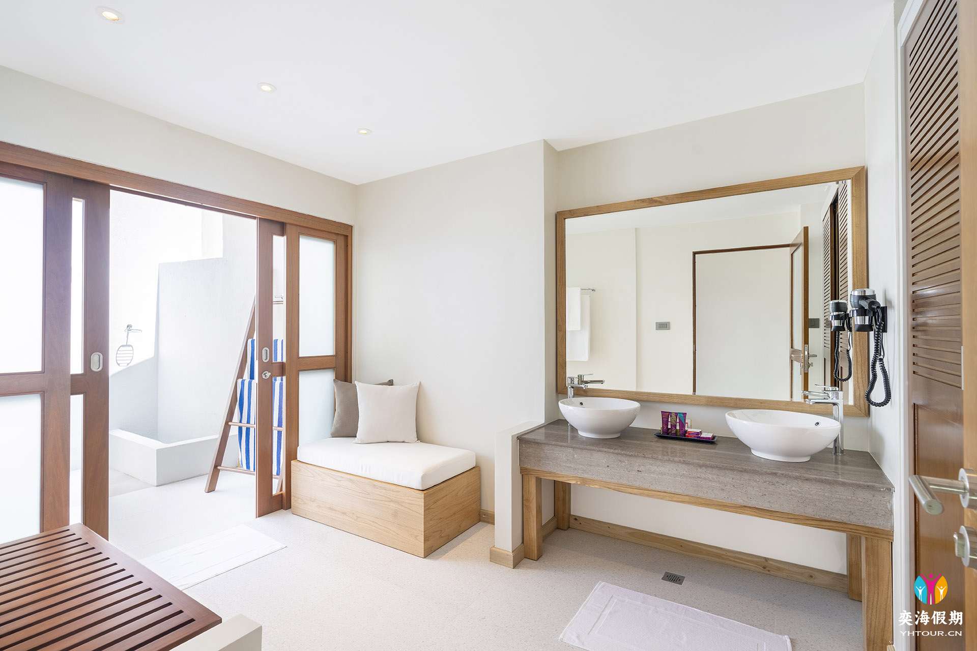 WATER BUNGALOW TOILET.jpg