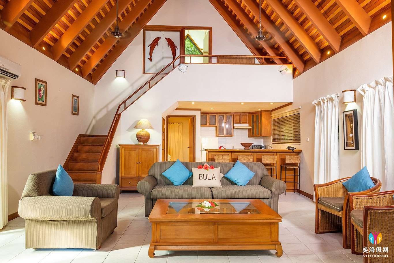 Royal Beachfront Villa4.jpg