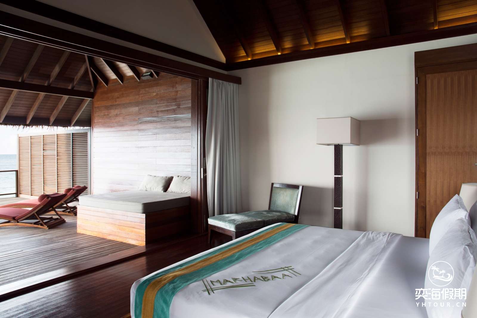 hithi_water_villa9884__large.jpg