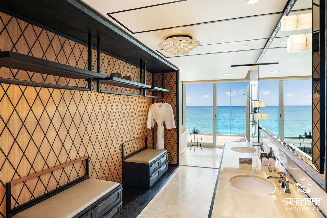 Two-Bedroom Ocean Villa with Pool.webp (5).jpg