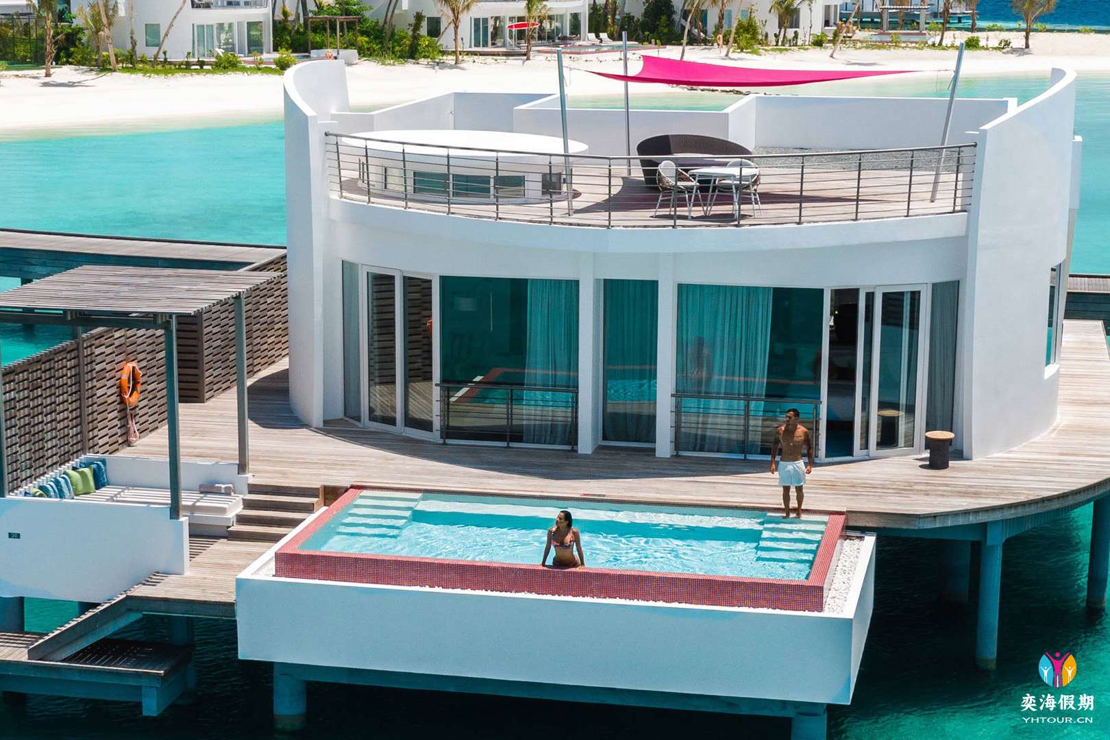 Water Villa with Pool3.jpg