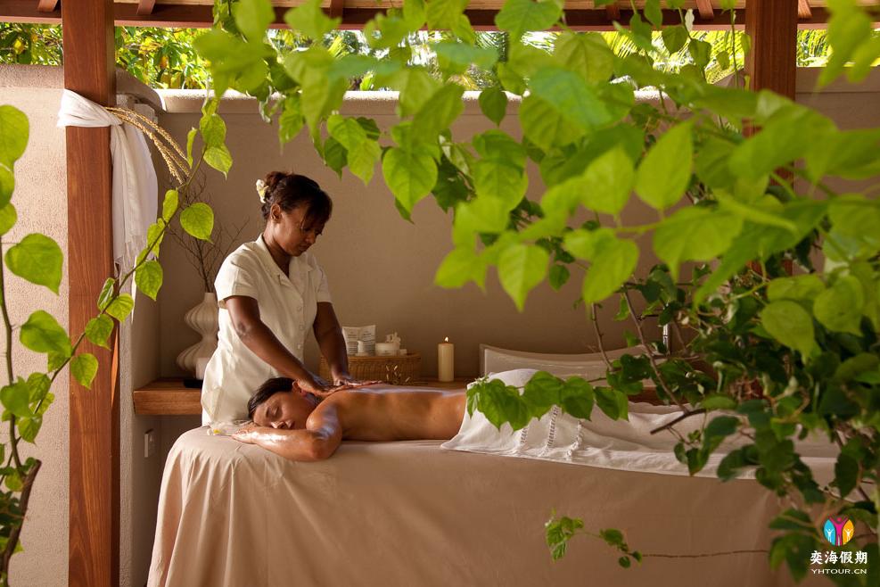 Beachfront Spa Cottage7.jpg