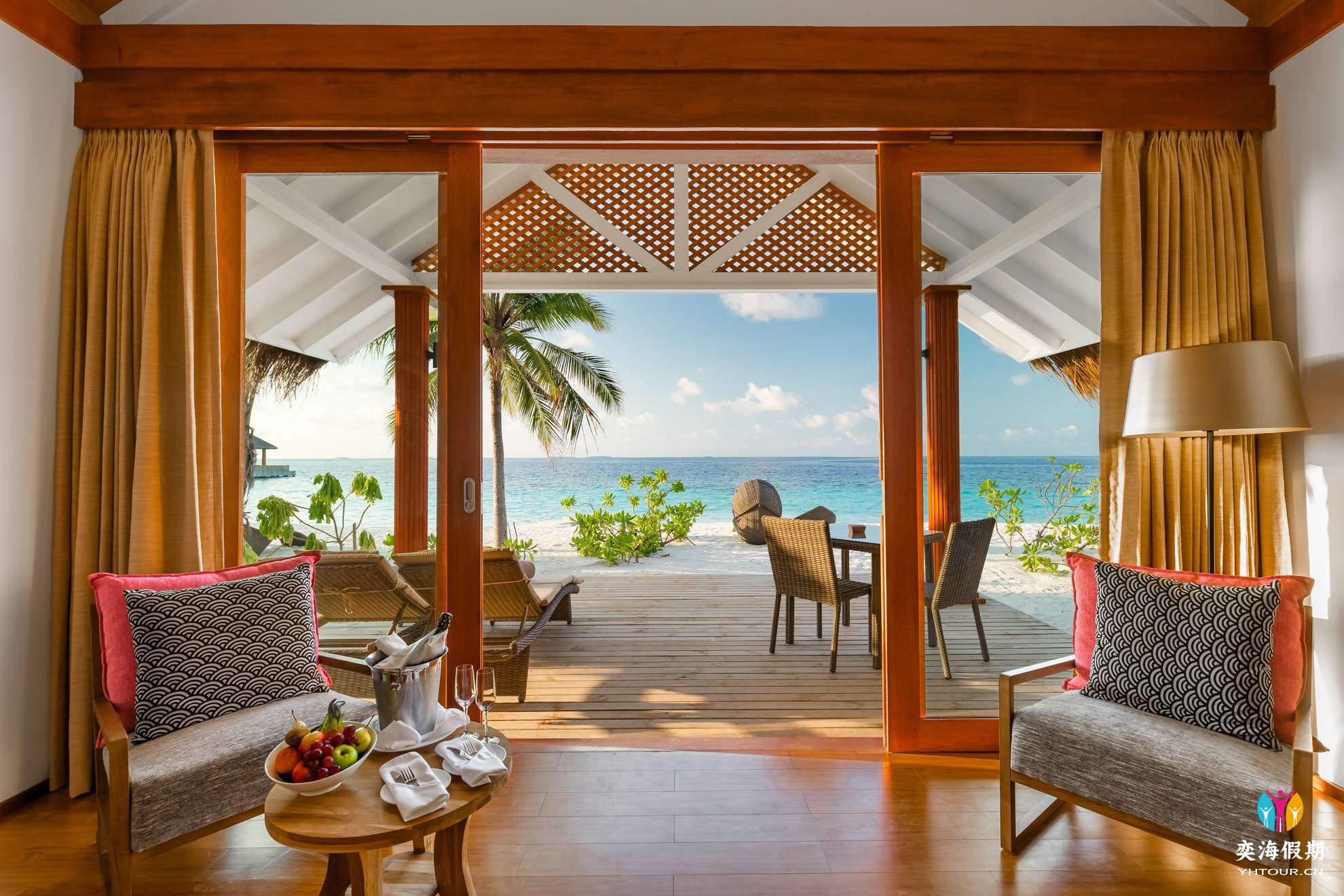 Beach Villa (2).jpg