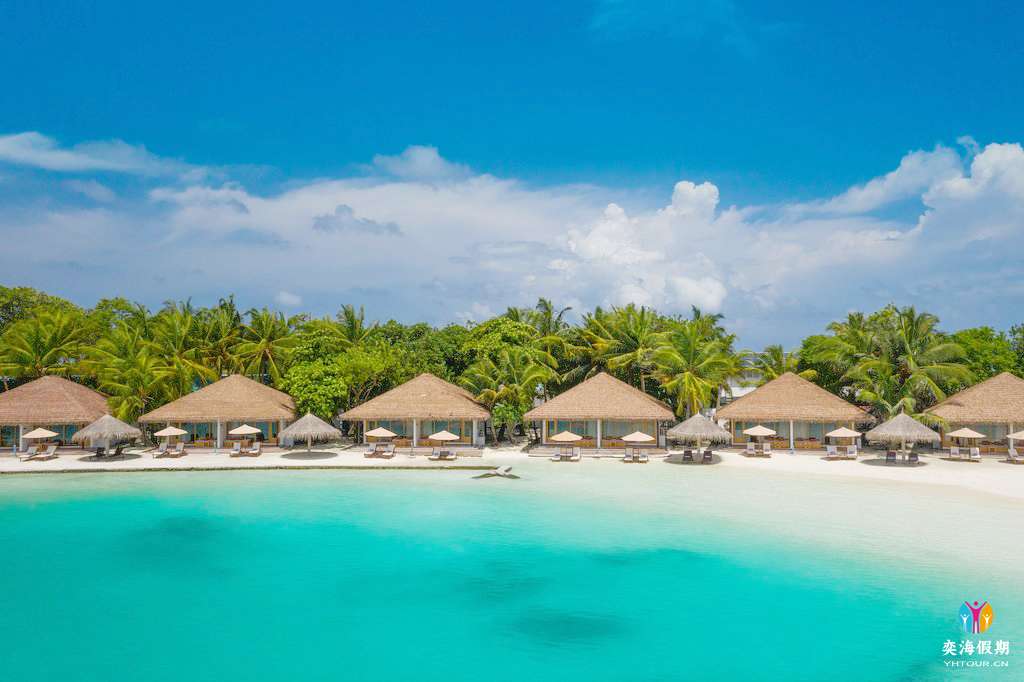 cinnamon-dhonveli-maldives 3.jpg