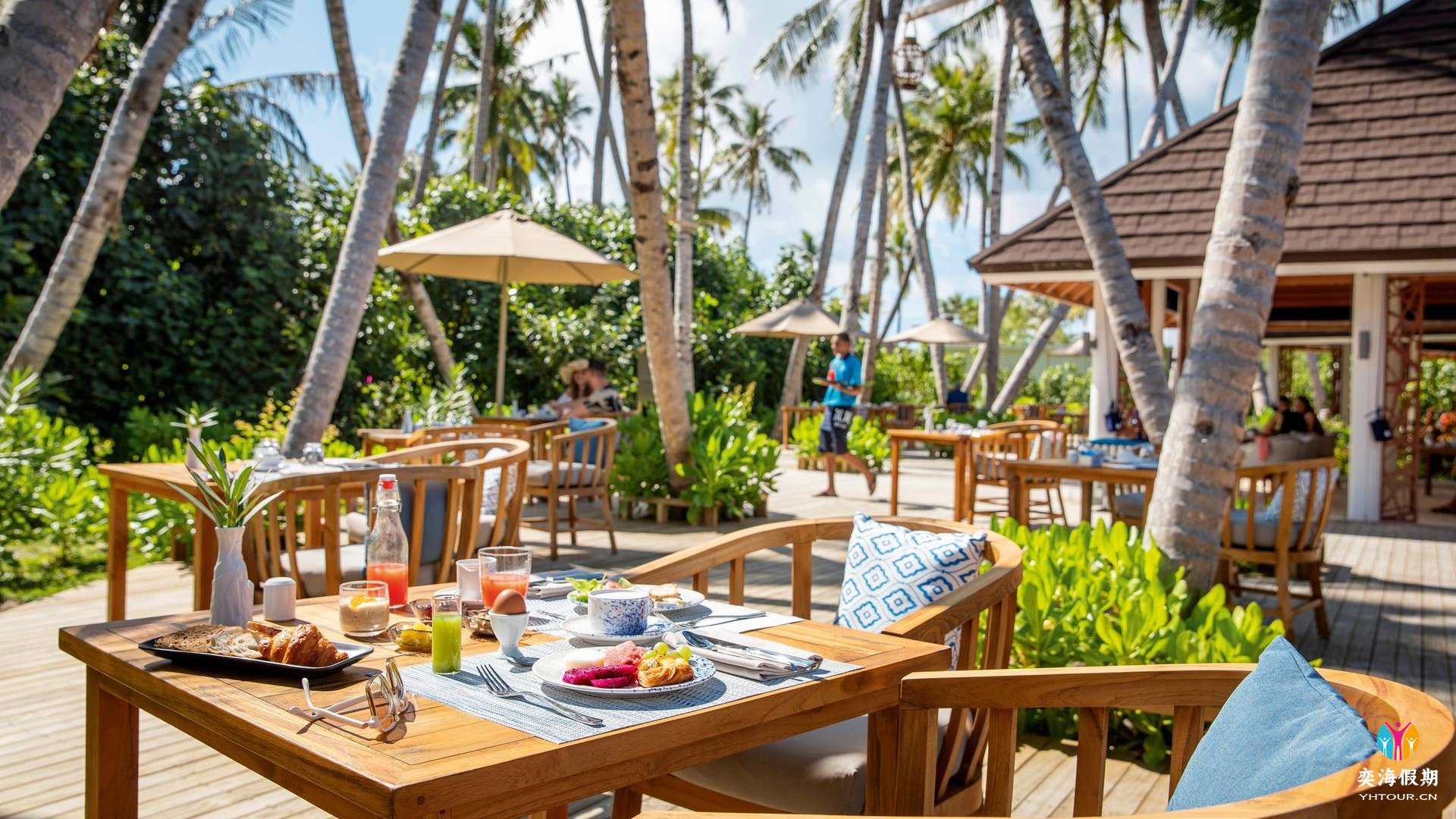 The Restaurant TUI BLUE Olhuveli Romance6.jpg