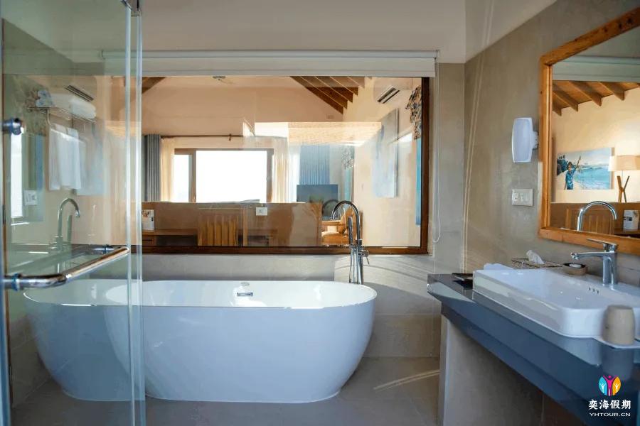 Two Bedroom Water Villa Suites.webp (3).jpg