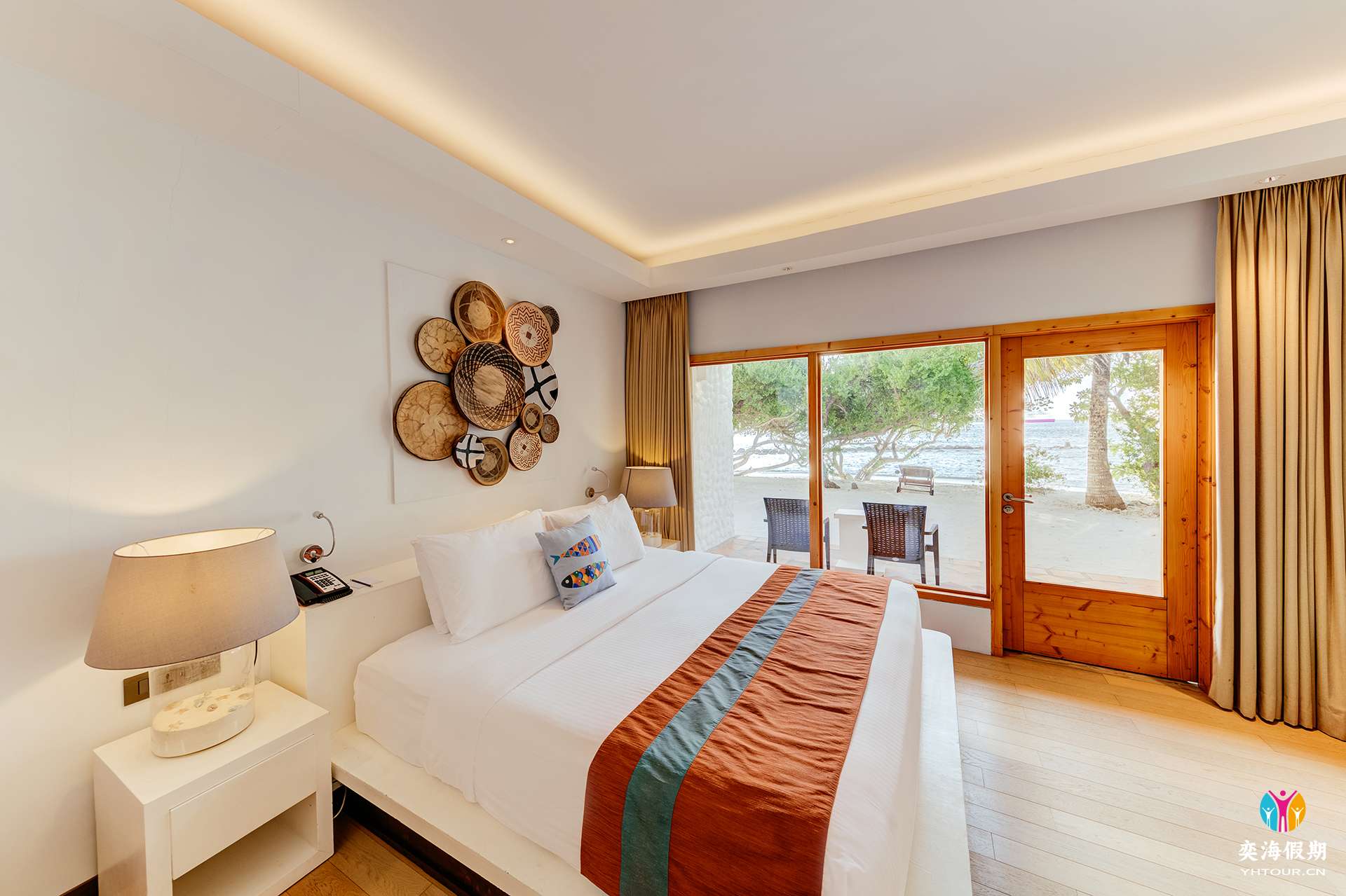 Superior Room Ocean View Interior.jpg