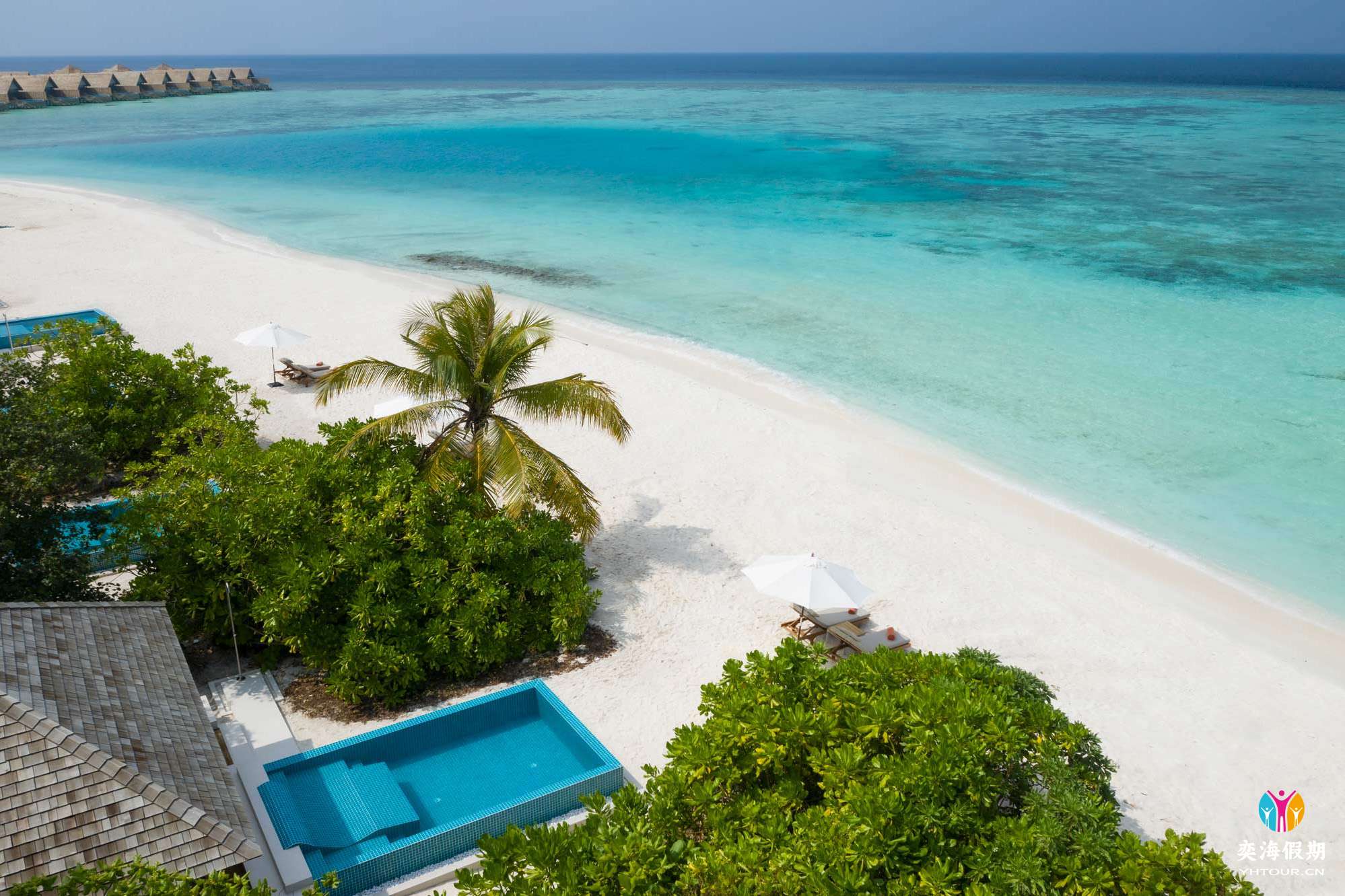 BEACH VILLAS WITH POOL5.jpg