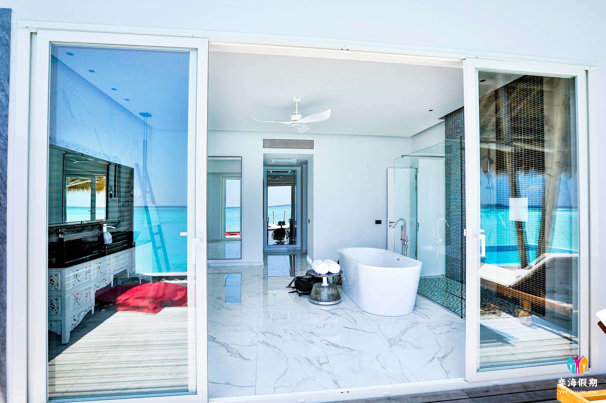 _villas-w-pool2.jpg