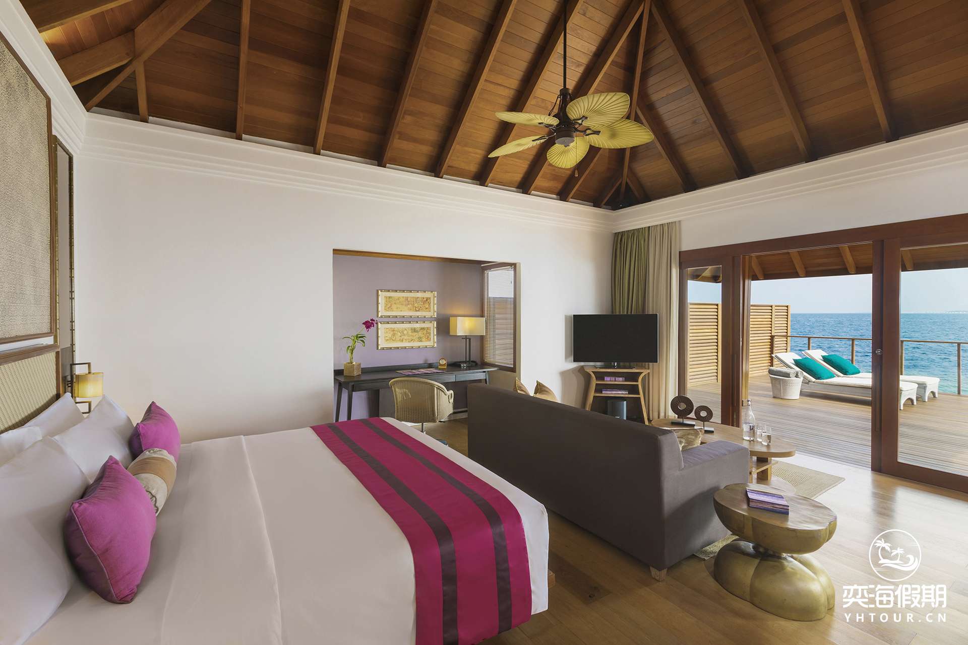 Water Villa with Pool Interior View Angle2.jpg