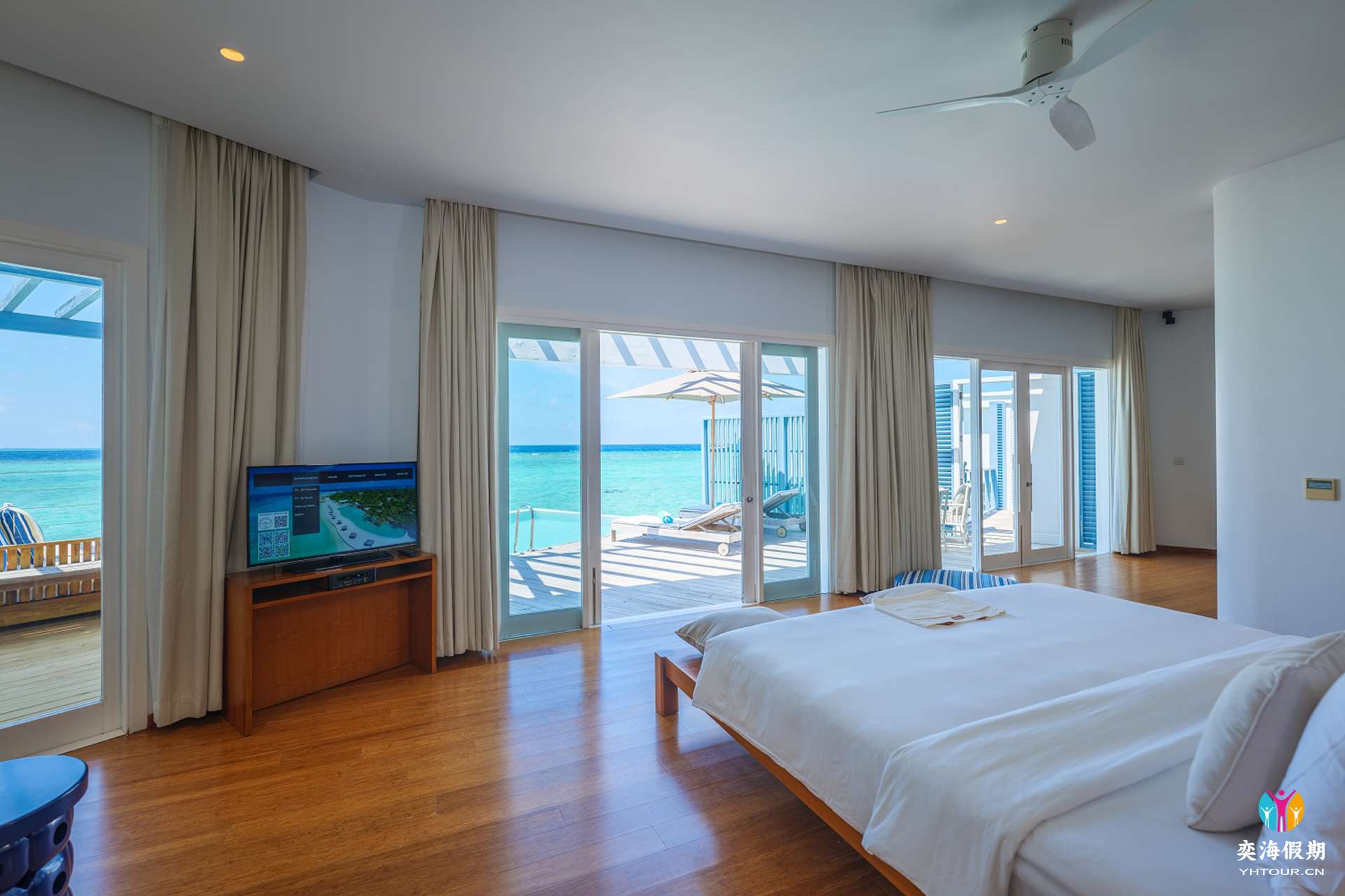 Lagoon Water Pool Villa 2 Bedroom4.jpg