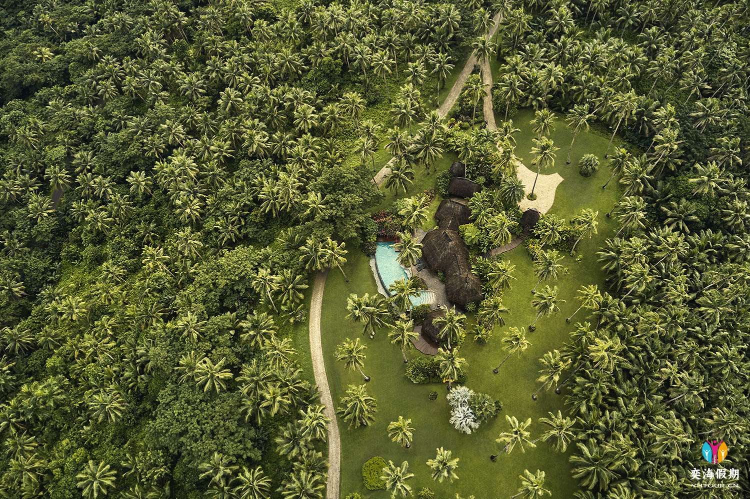 Delana_Hilltop Residence_Aerial 2.jpg