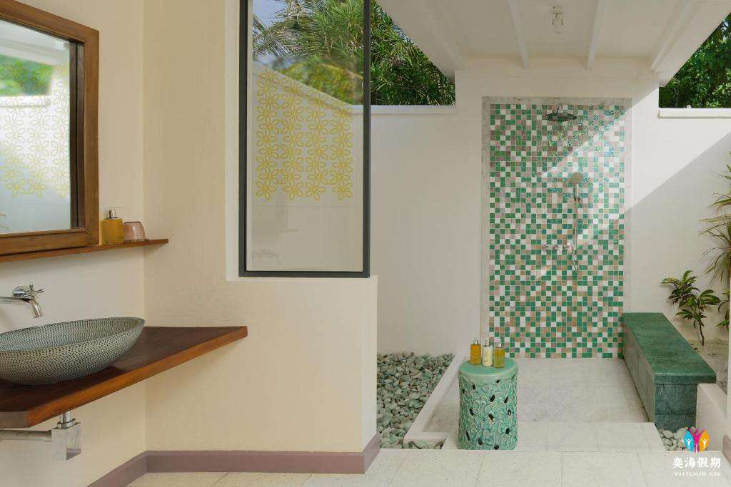 Water Villa with Pool.jpg