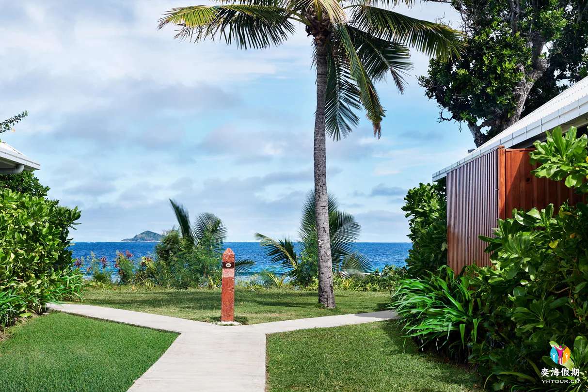 Ocean View Room3.jpg
