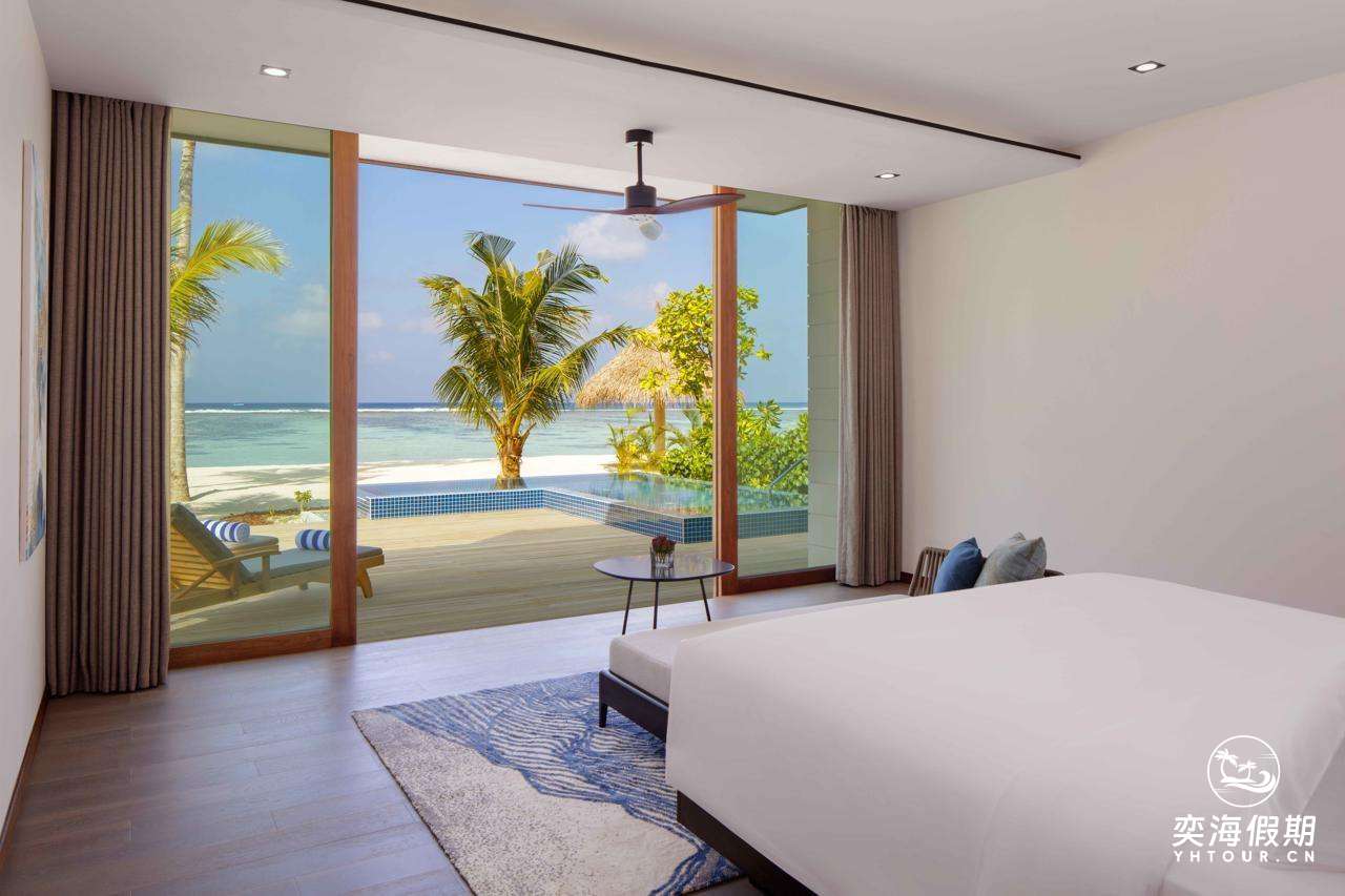 beach villa.jpg
