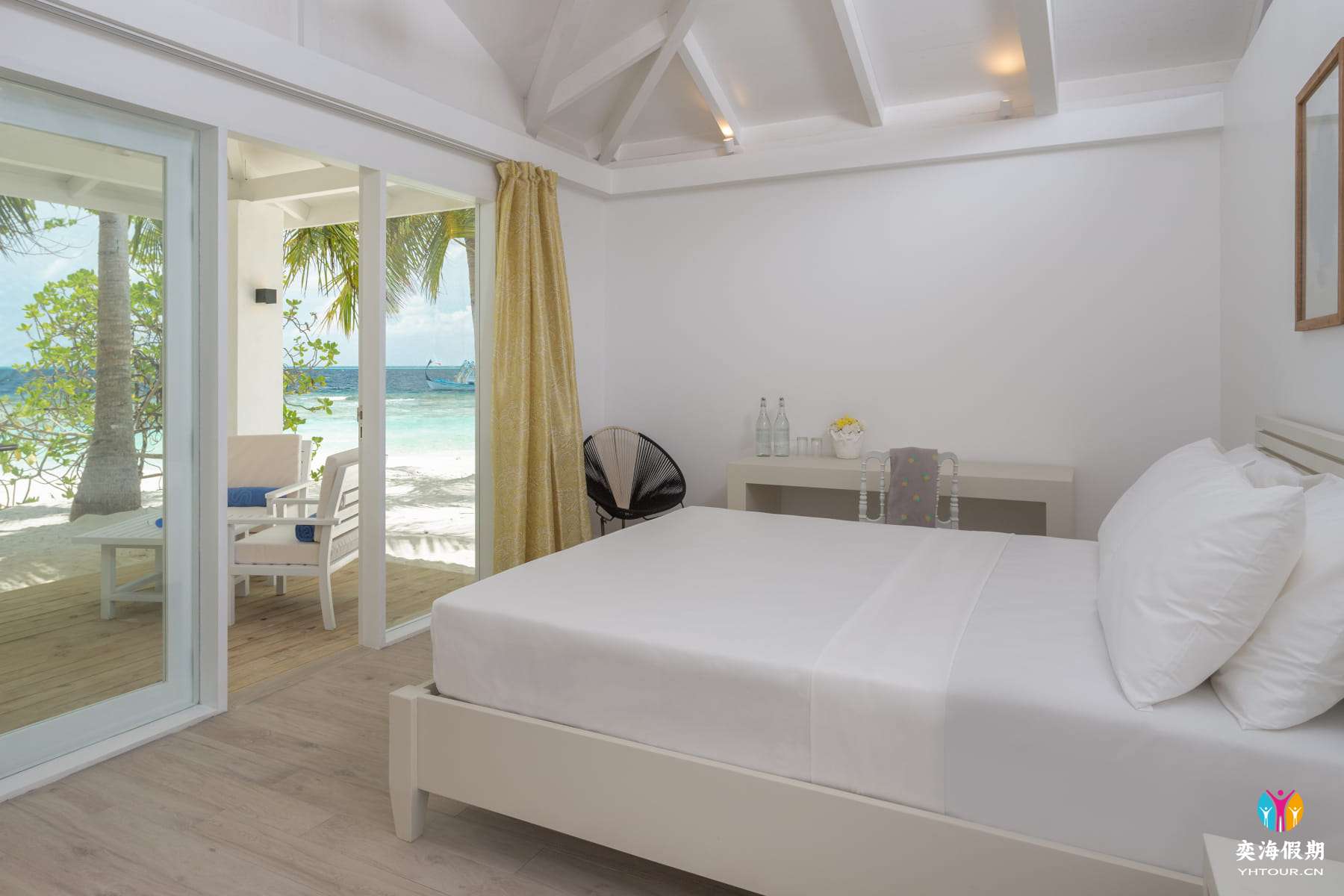 Beach Bungalow5.jpg