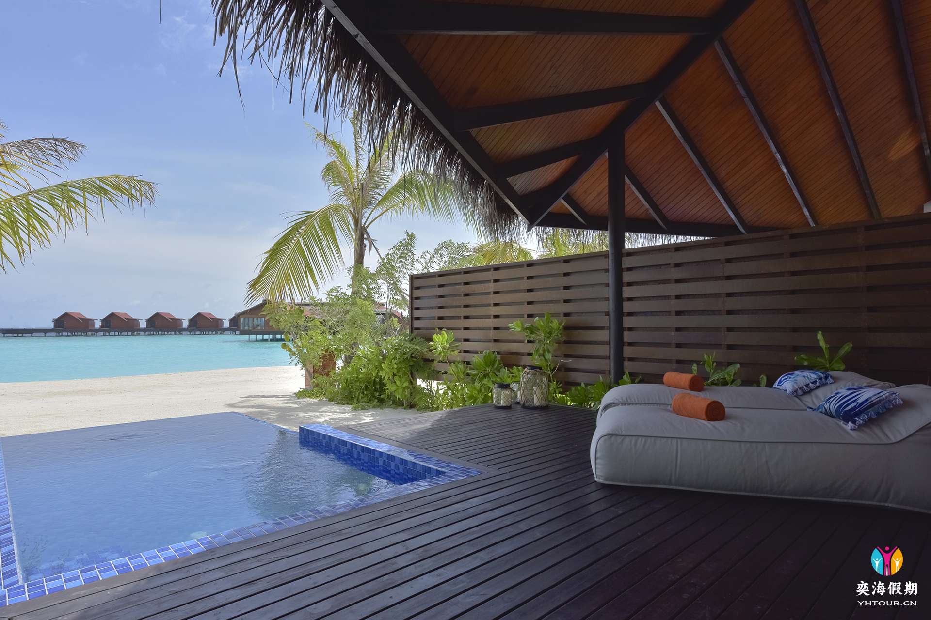 Beach Pool Villa 7.jpg