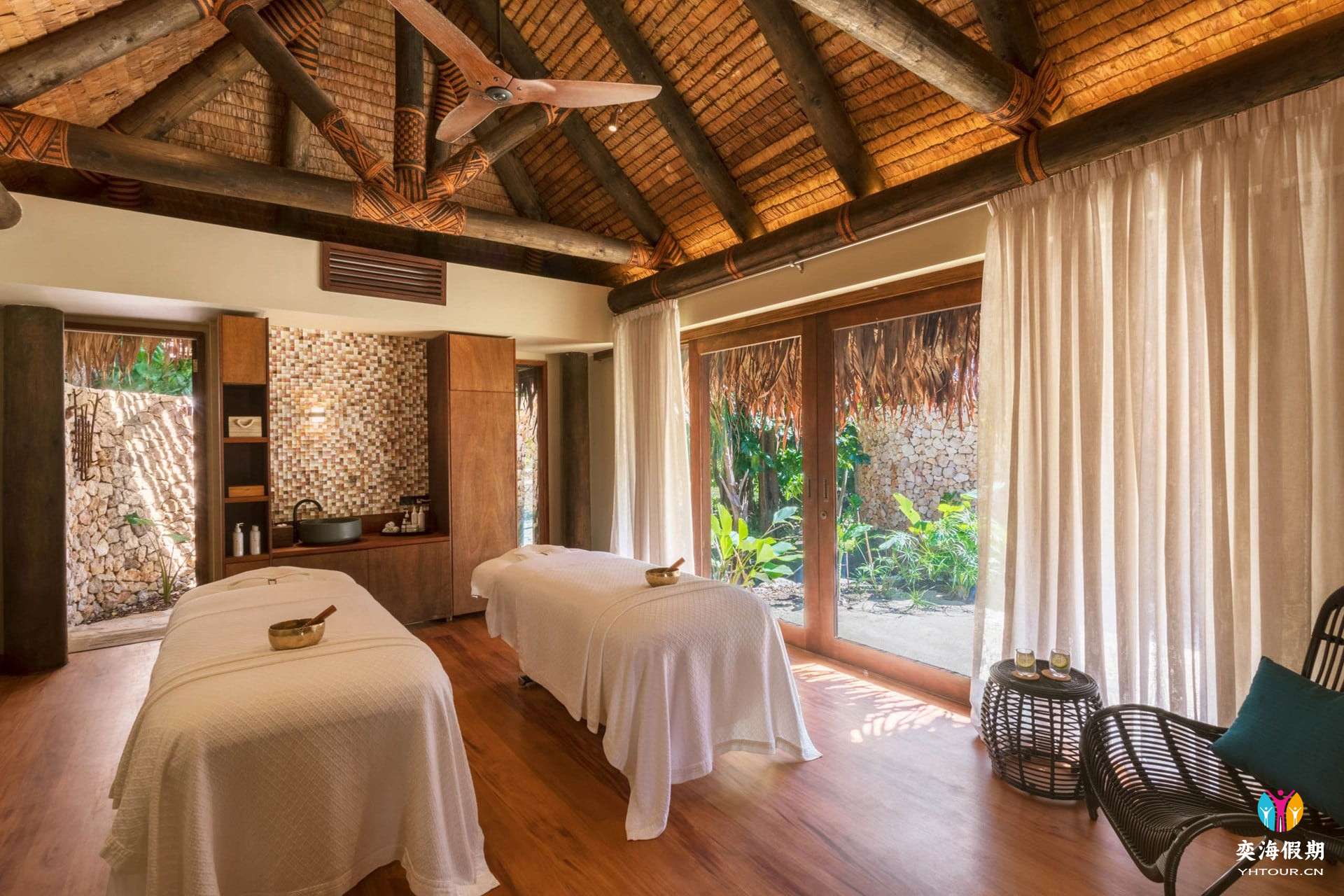 fiji-double-treatment-room-at-six-senses-spa.jpg