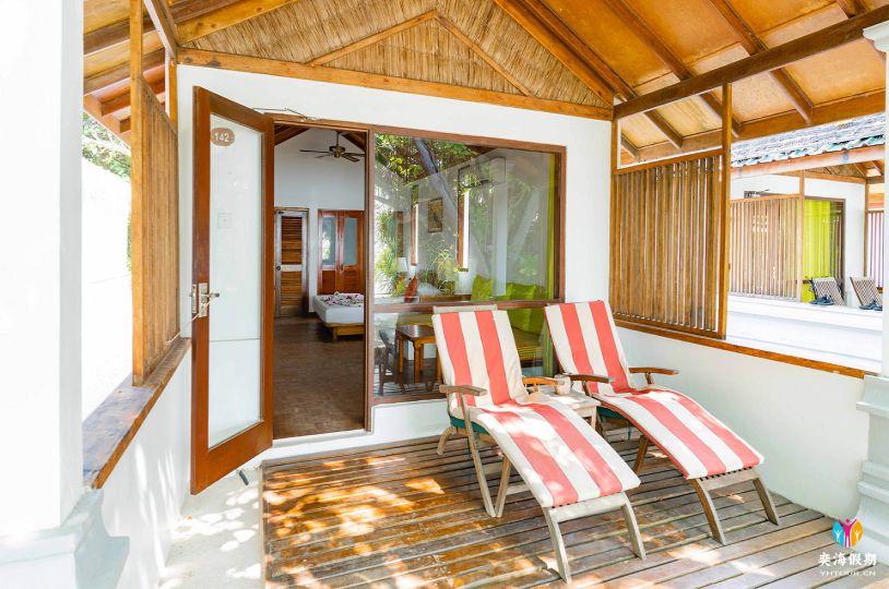 Deluxe Sunset Villa (8).jpg