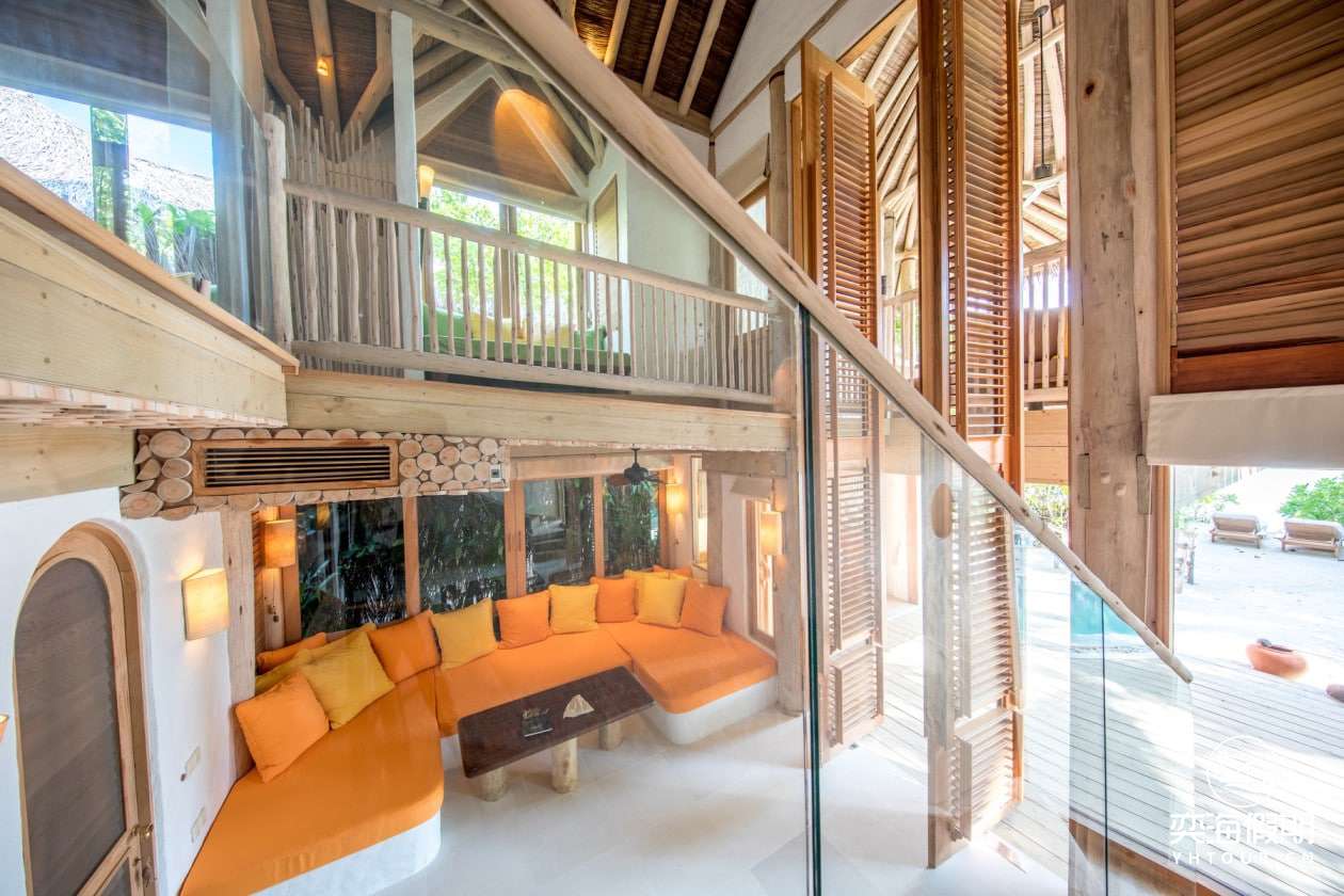 2 Bedroom Crusoe Residence with Pool5 (1).jpg