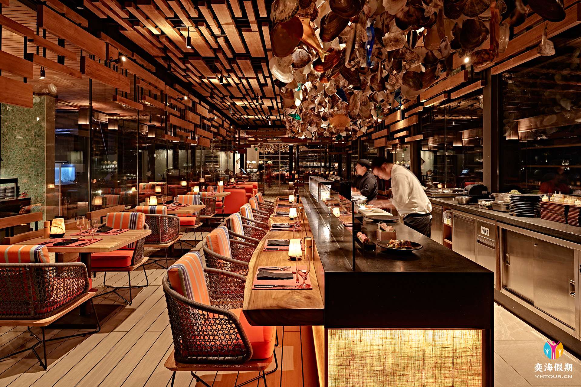 2103_Finolhu Baa Atoll Maldives_Kanusan - Indoor Seating.jpg