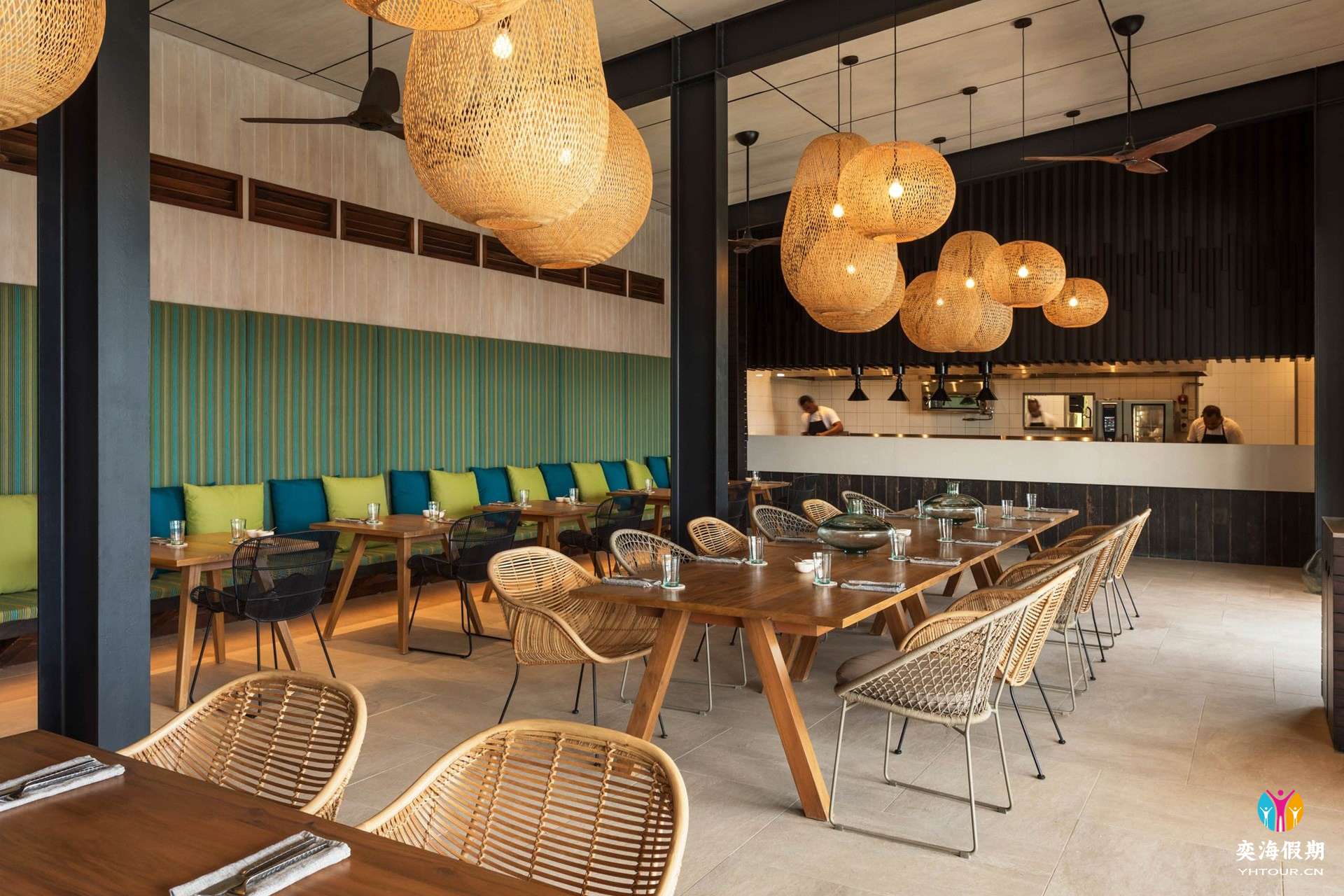 Rara Restaurant.jpg