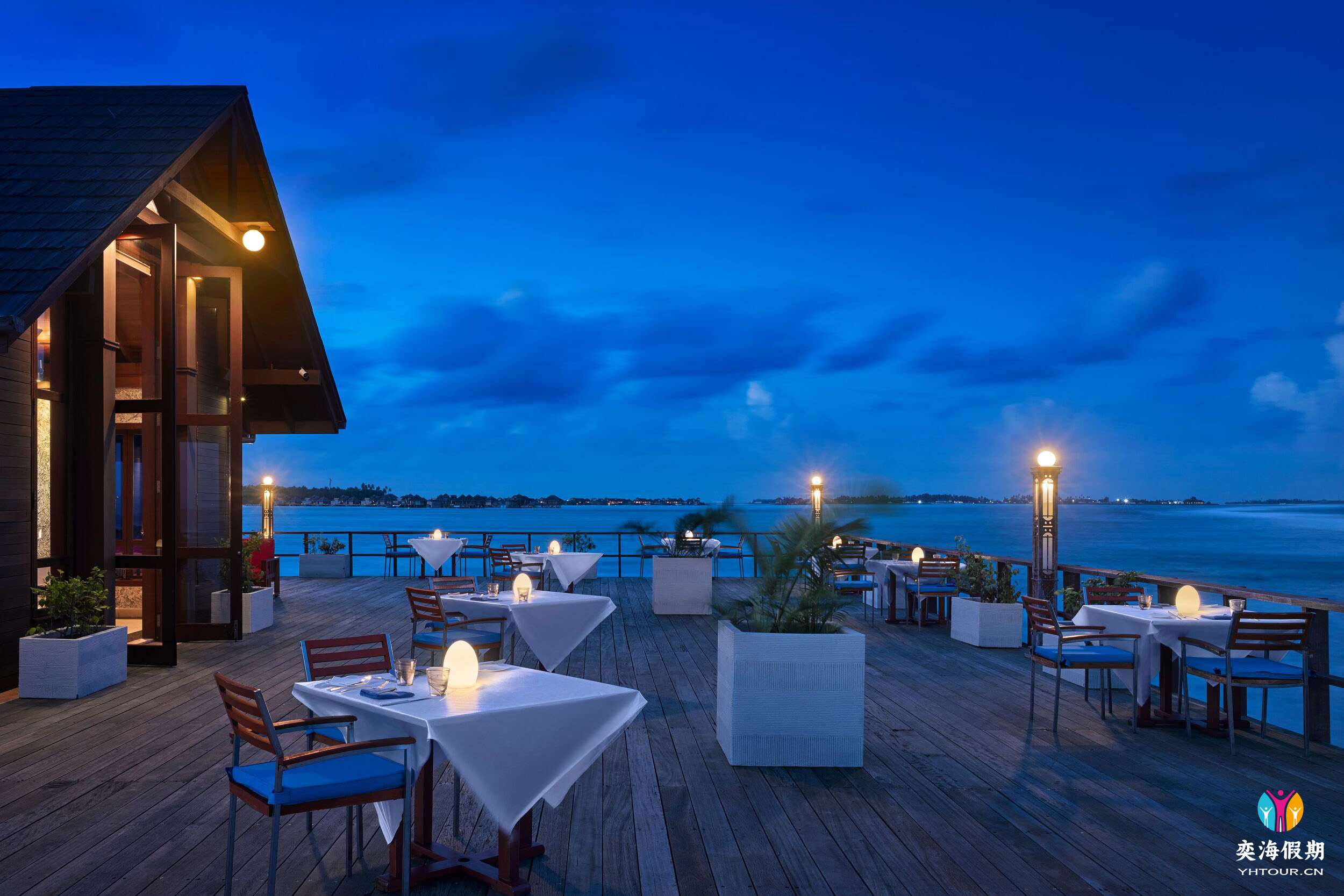 Villa Nautica - Farumathi Restaurant - Exterior - Large.jpg