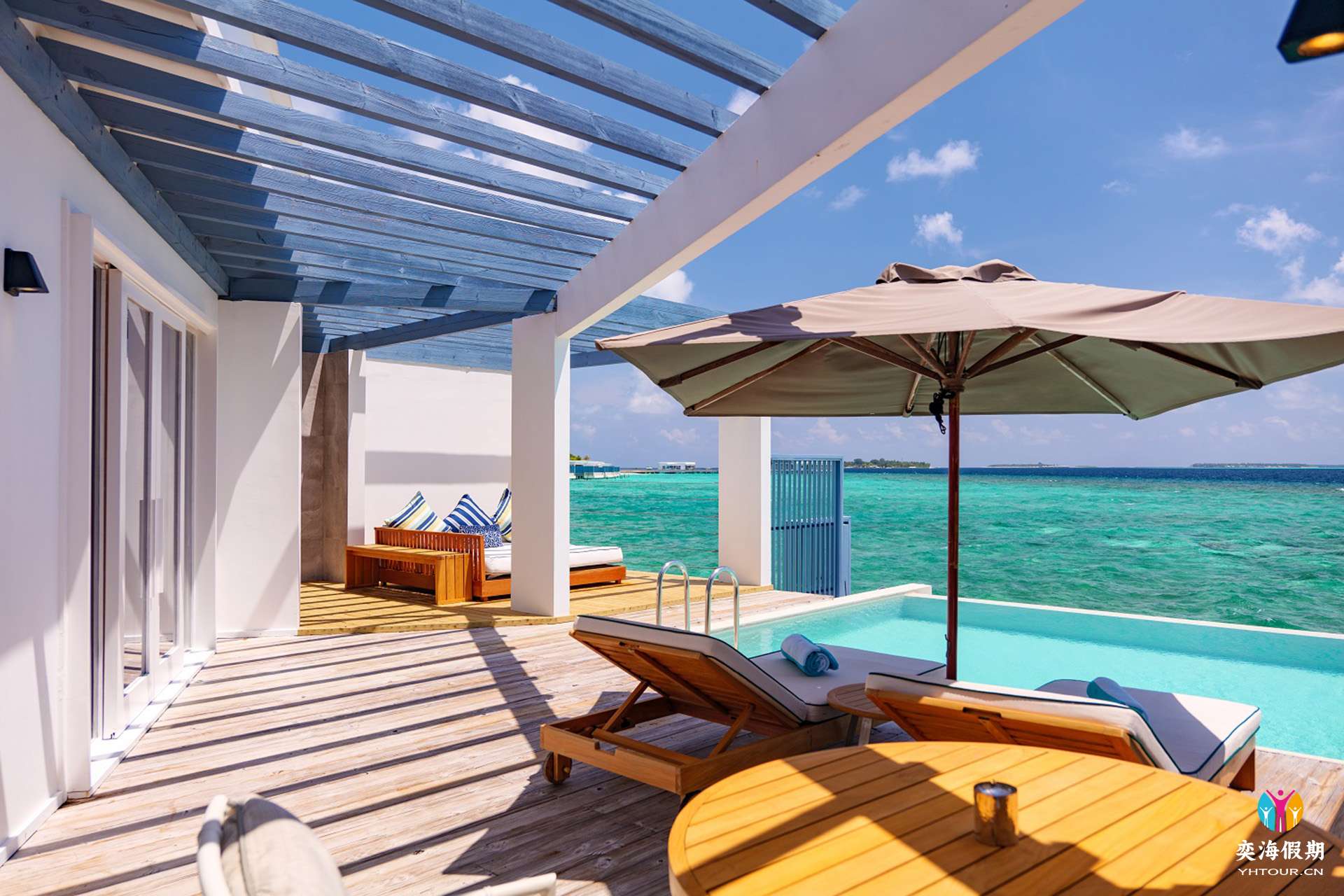 Lagoon Water Pool Villa 2 Bedroom2.jpg