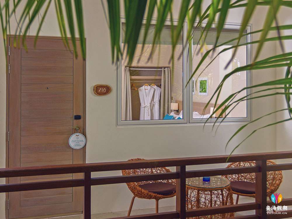 Garden Room.jpg