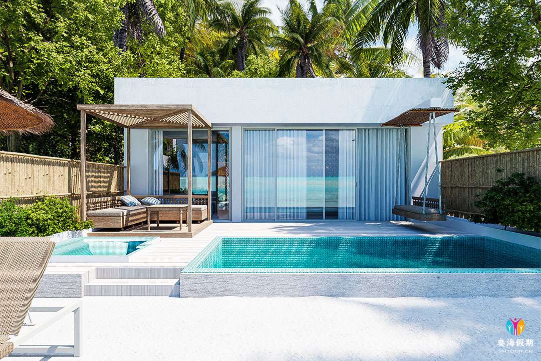 Sunset Beach Pool Suite (2).jpg